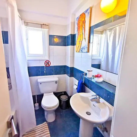 Sun Kissed Apartament
