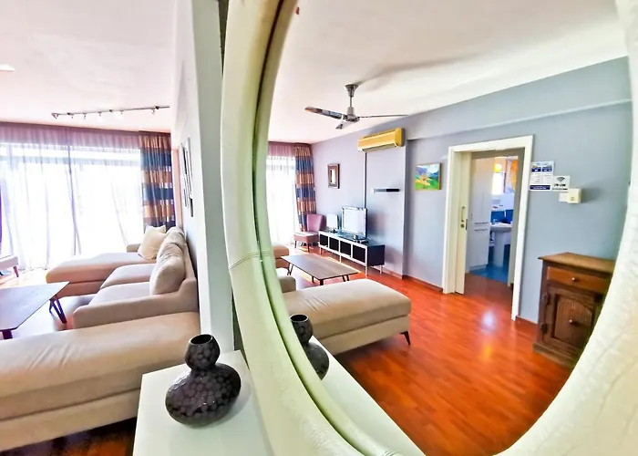 Sun Kissed Apartament